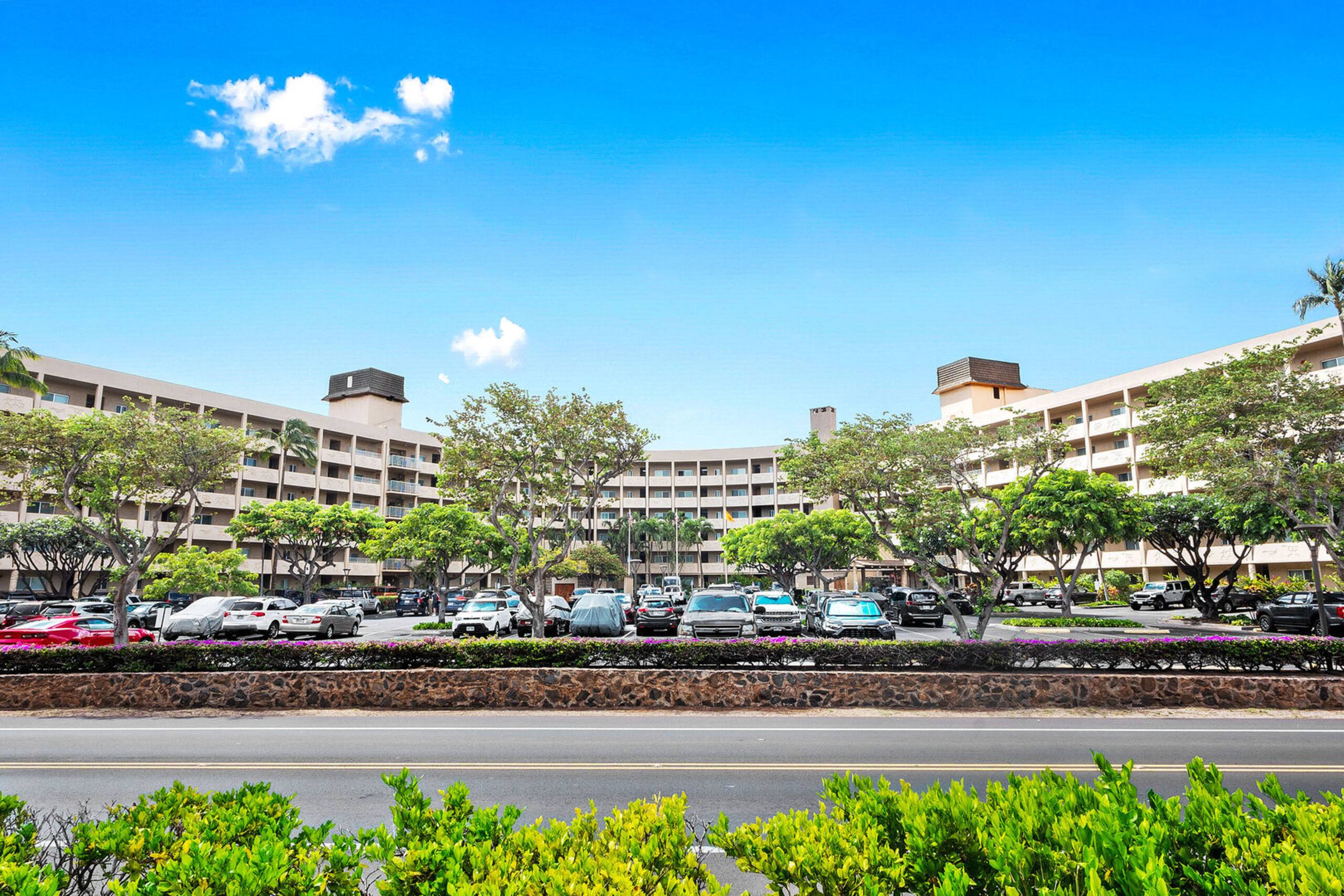 Condo in Kihei · ★4.6 · 2 bedrooms · 4 beds · 2 private baths - Image 38