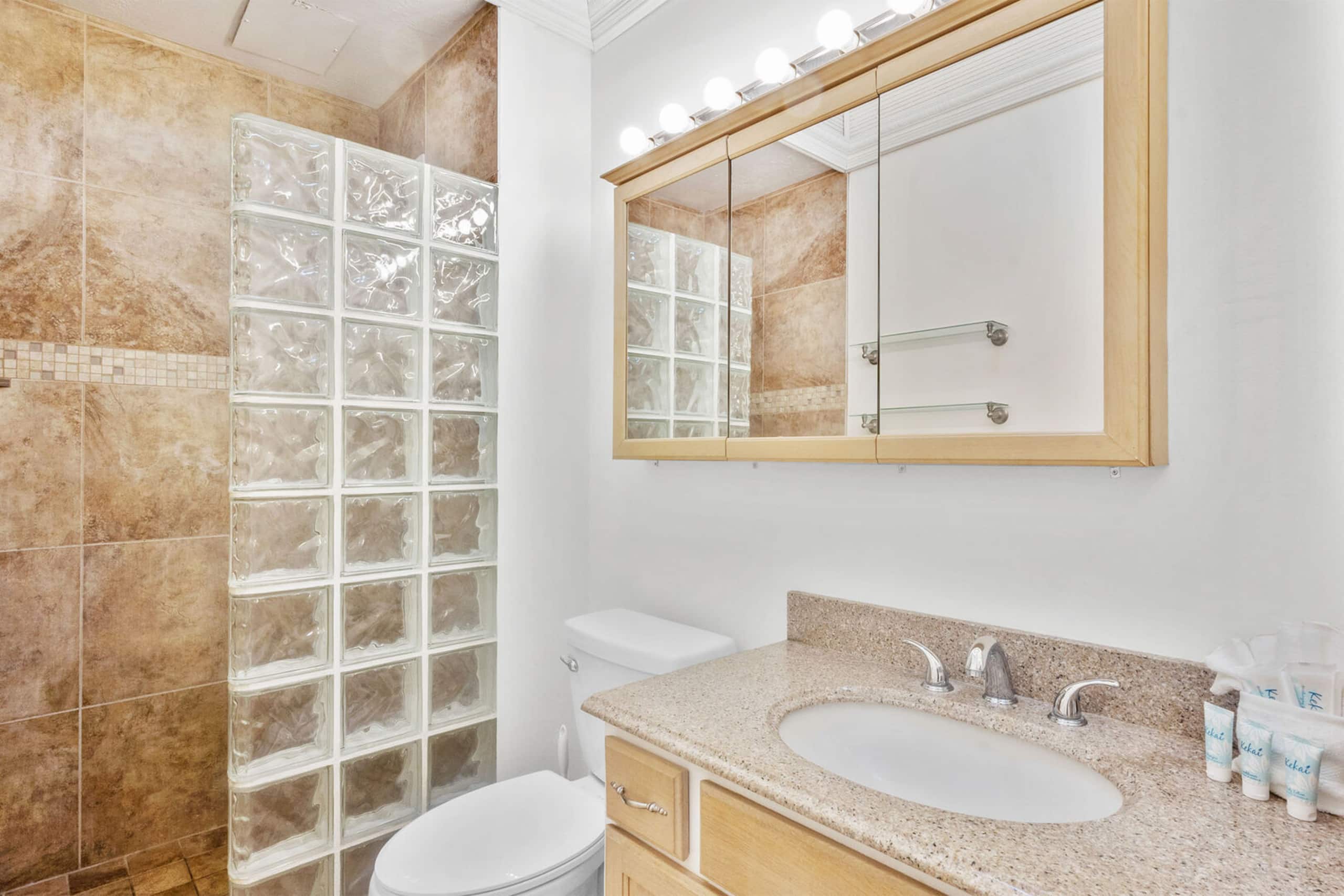 Condo in Kihei · ★4.6 · 2 bedrooms · 4 beds · 2 private baths - Image 35