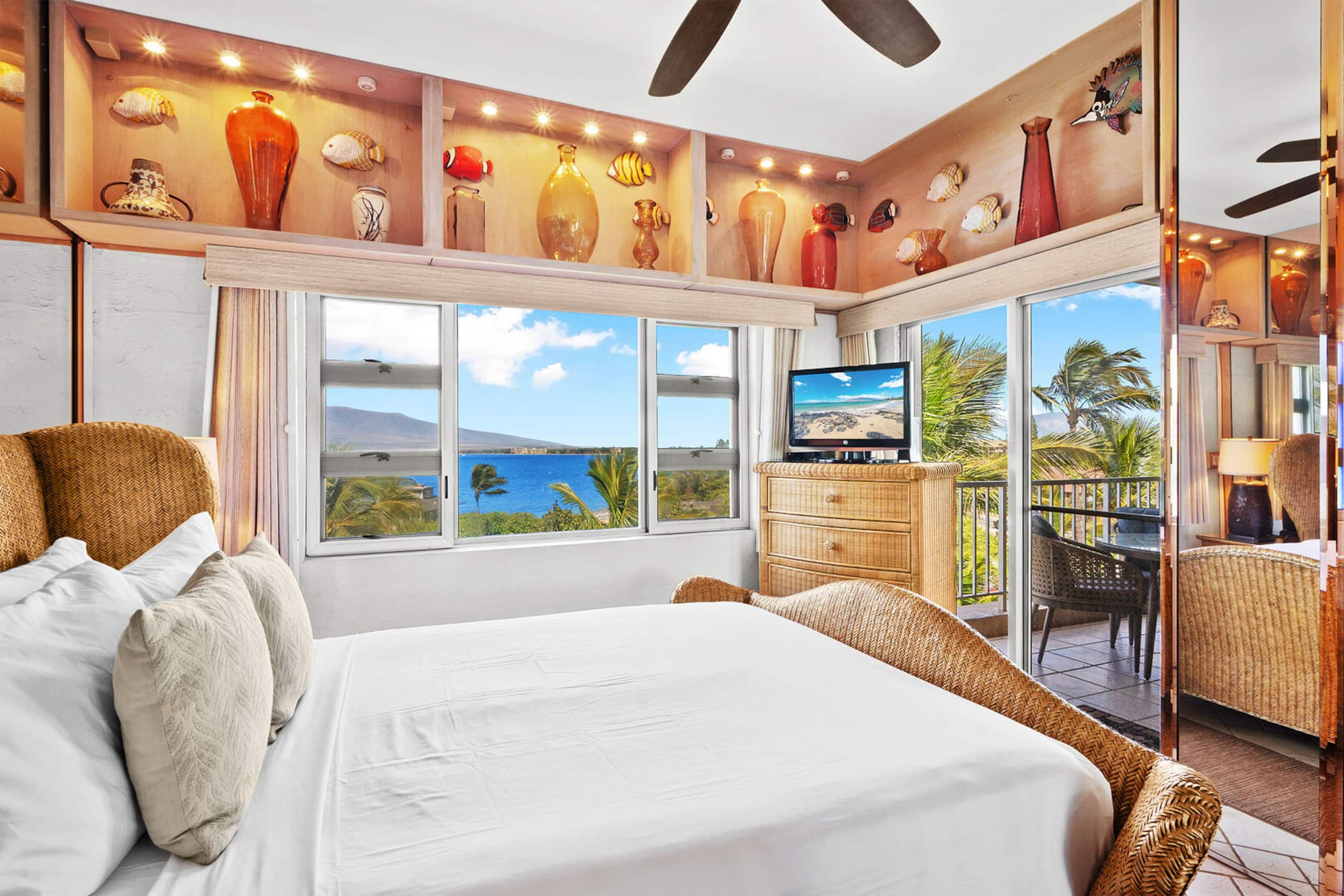 Condo in Kihei · ★4.6 · 2 bedrooms · 4 beds · 2 private baths - Image 4