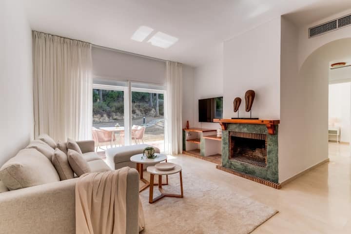 Estepona Golf Apt - Los Pintores - Pool & Terrace - Casares