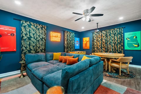 Oriole Oasis |PuttPutt|Theater|Game Room+More