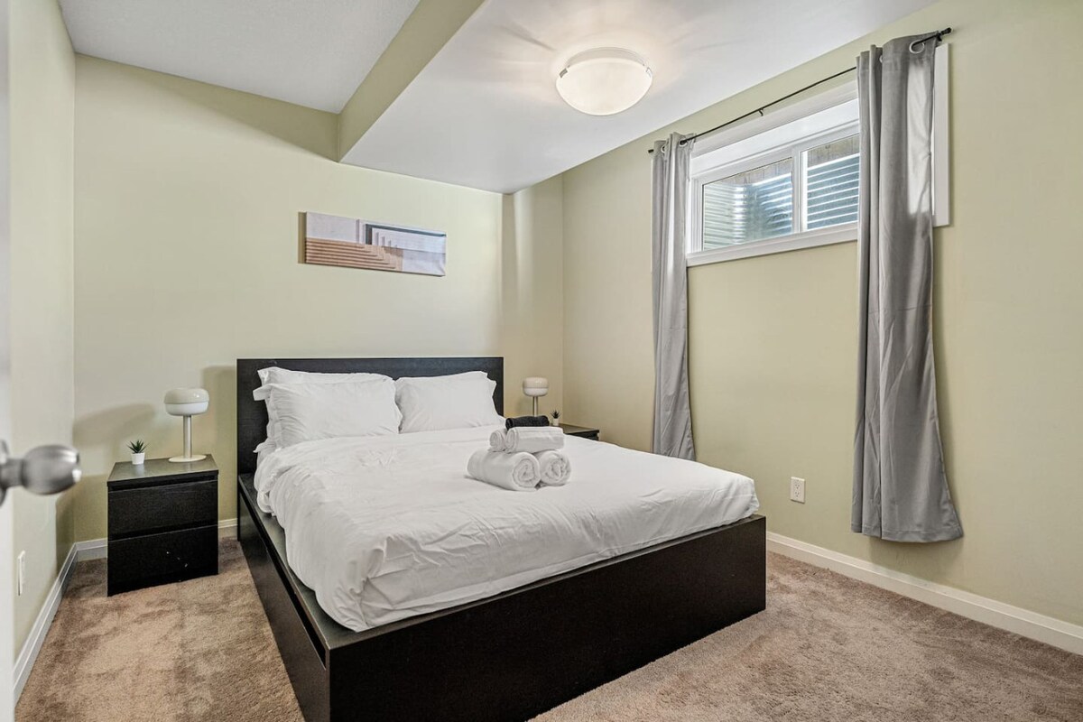 Bračni krevet (širine 150-179 cm) - spavaća soba br. 4