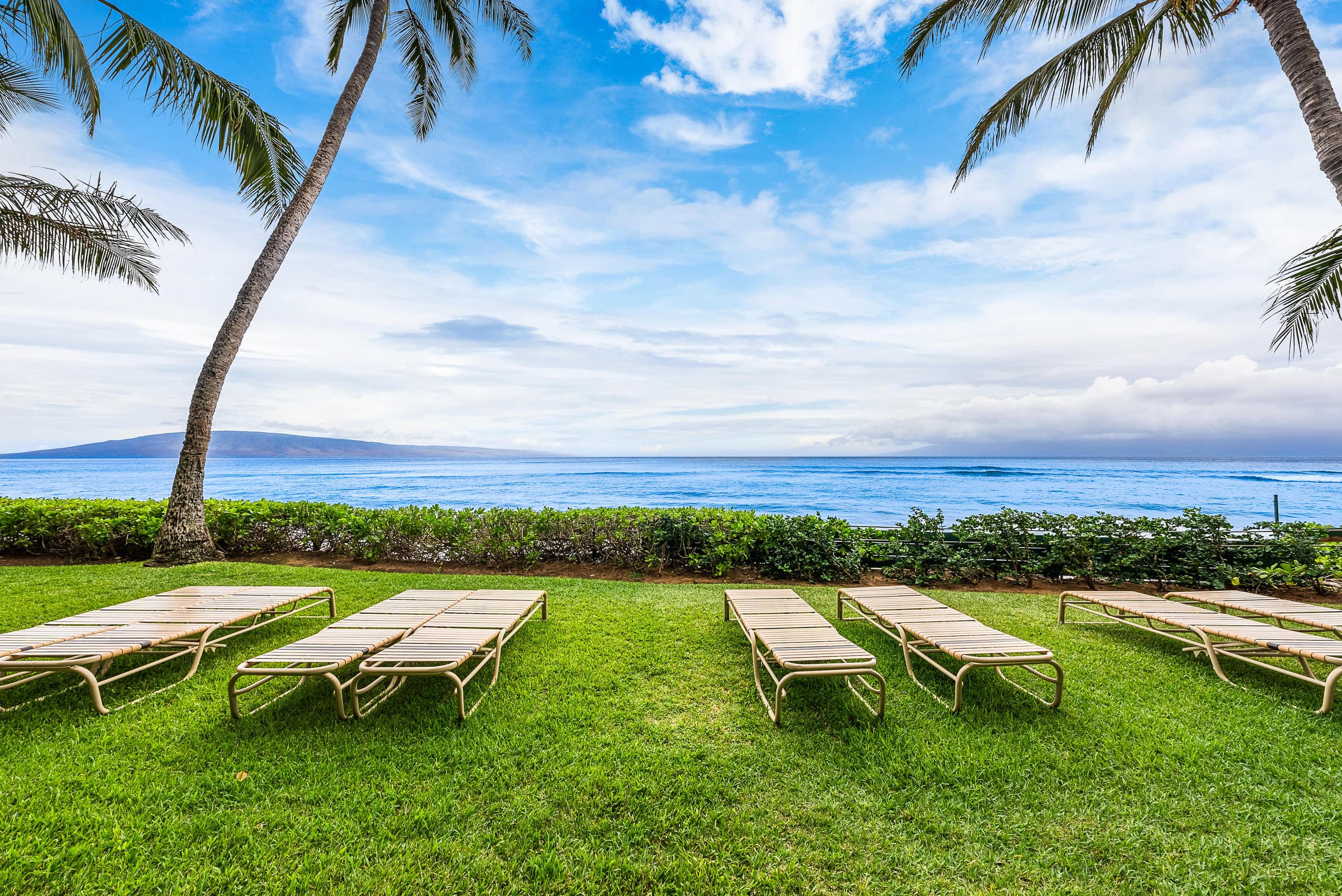 Mahana 1119 Summer Fun at Luxurious OceanFront 2BD - Image 45