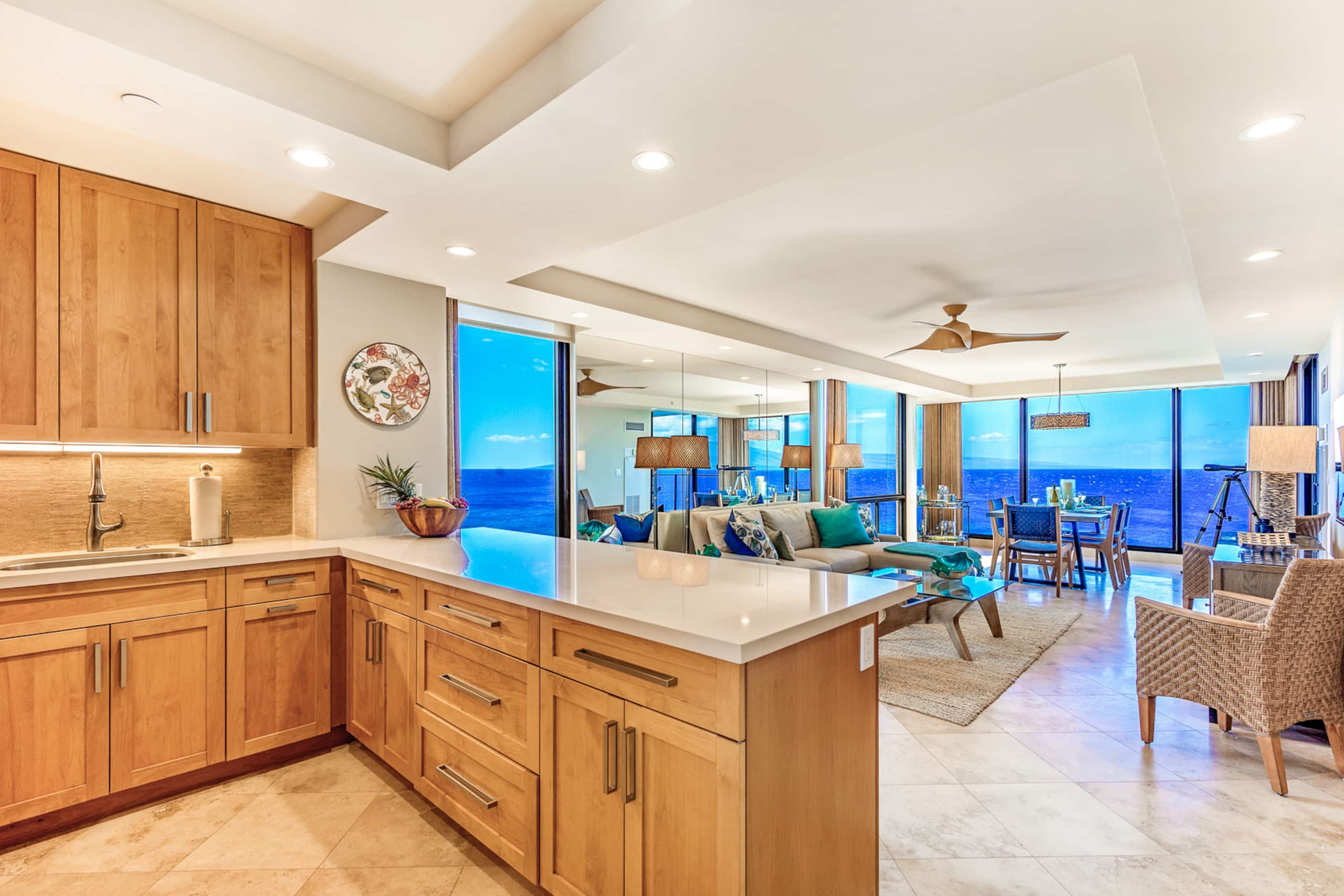 Mahana 1119 Summer Fun at Luxurious OceanFront 2BD - Image 3
