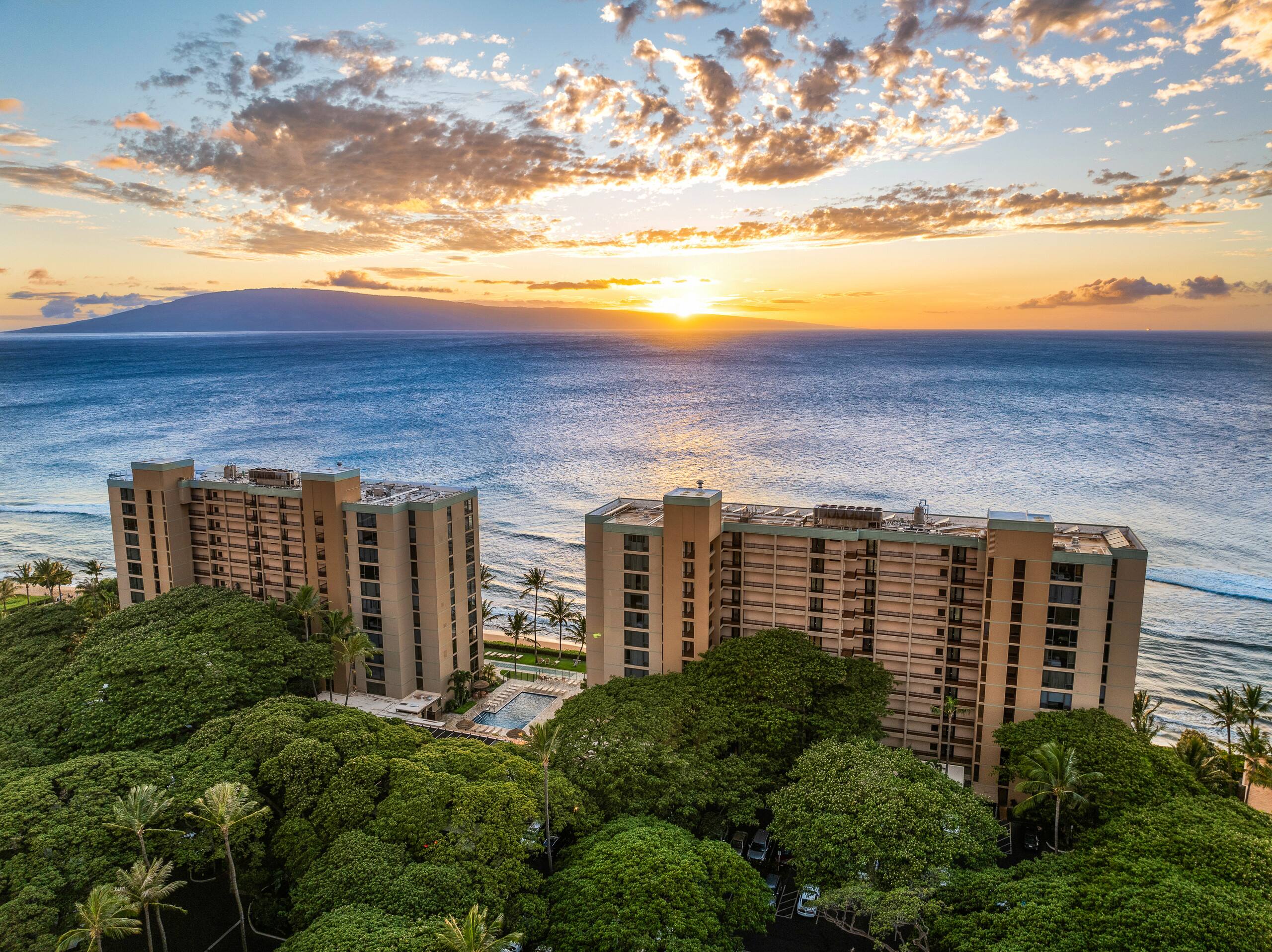 Mahana 1119 Summer Fun at Luxurious OceanFront 2BD - Image 48