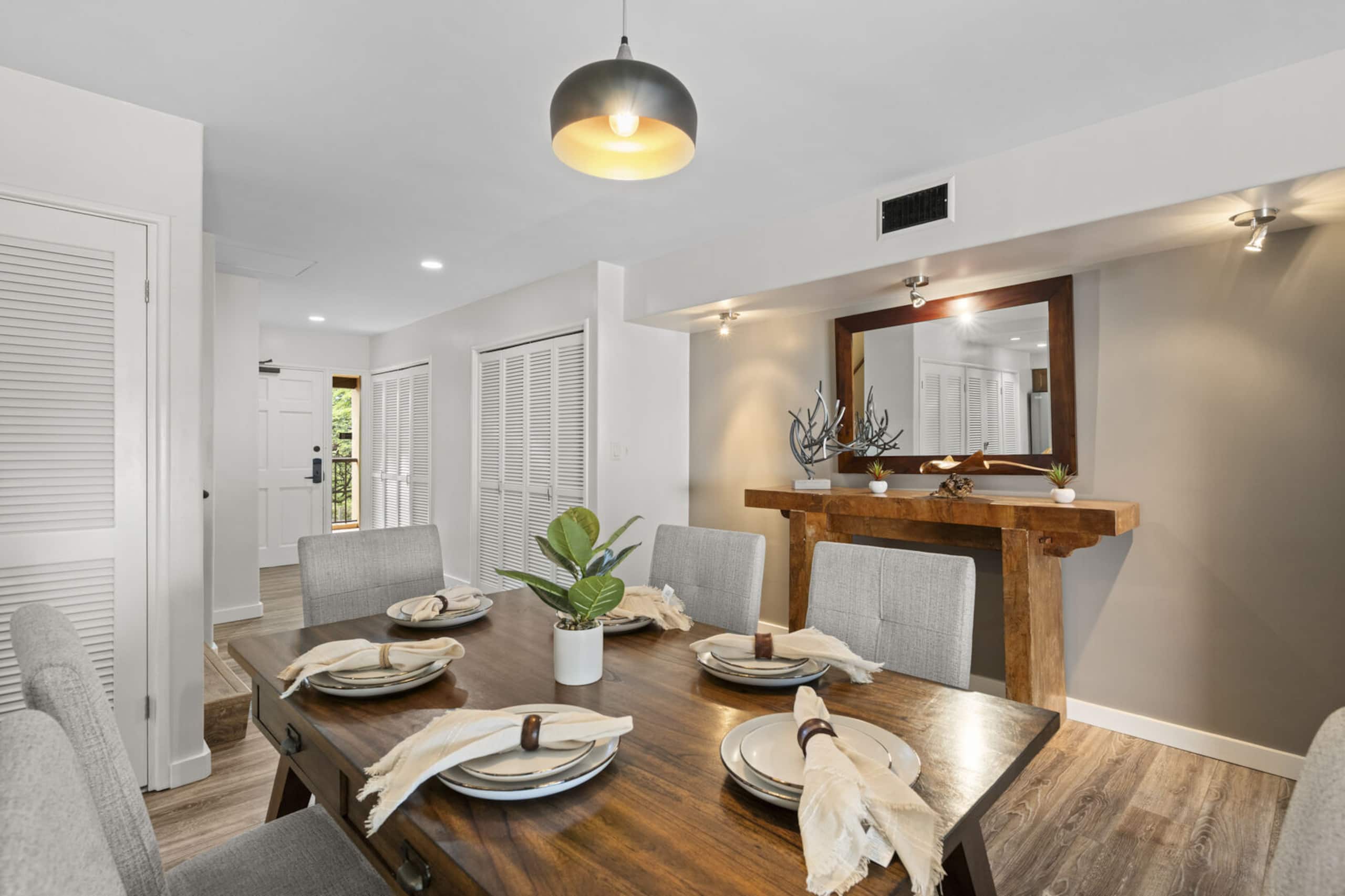 Home in Lahaina · ★4.86 · 2 bedrooms · 2 beds · 2 private baths - Image 9