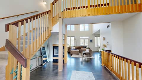 Waterfront Stay, Sauna, Gym, Game Room, Pontoon
