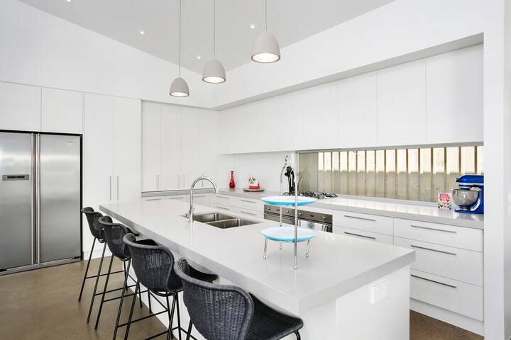 First Rate Margate, Barwon Heads gallery image 4