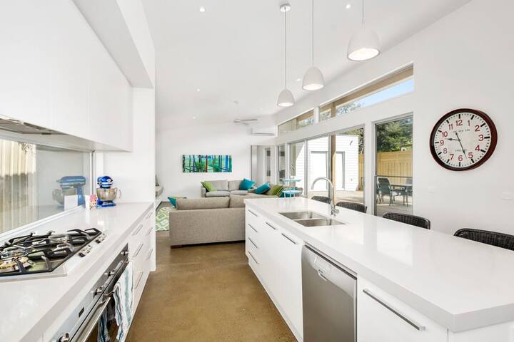 First Rate Margate, Barwon Heads gallery image 2