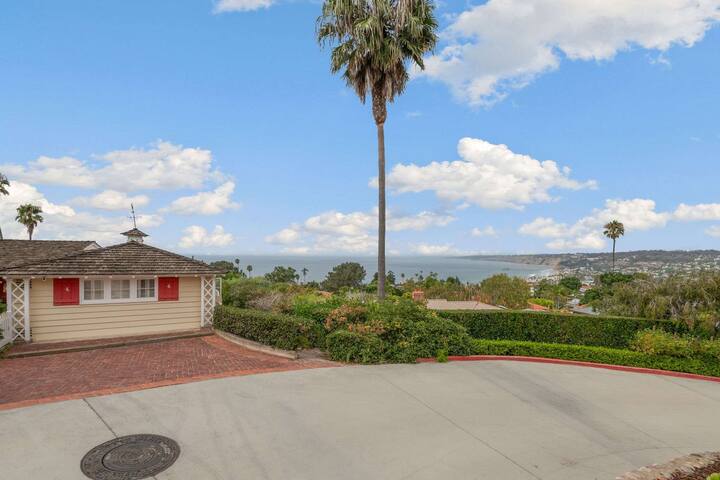 The Porter House – La Jolla Ocean Views | Hot Tub gallery image 5