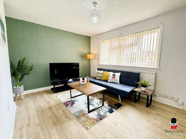 Cozy Manchester Neighborhood 3BR 7ppl with Parking gallery image 4