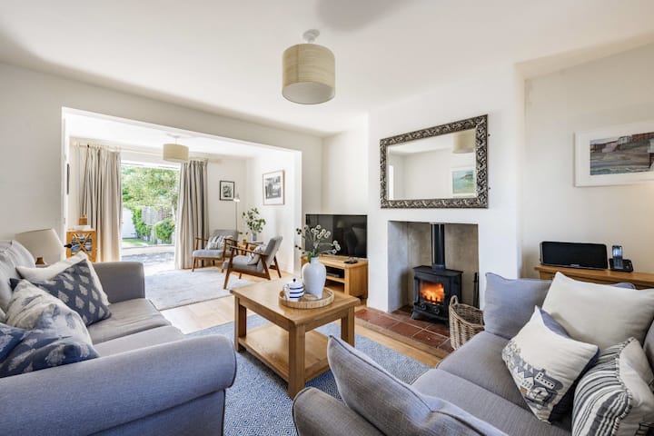 Northcote House, A Beautiful Coastal Retreat - Blakeney