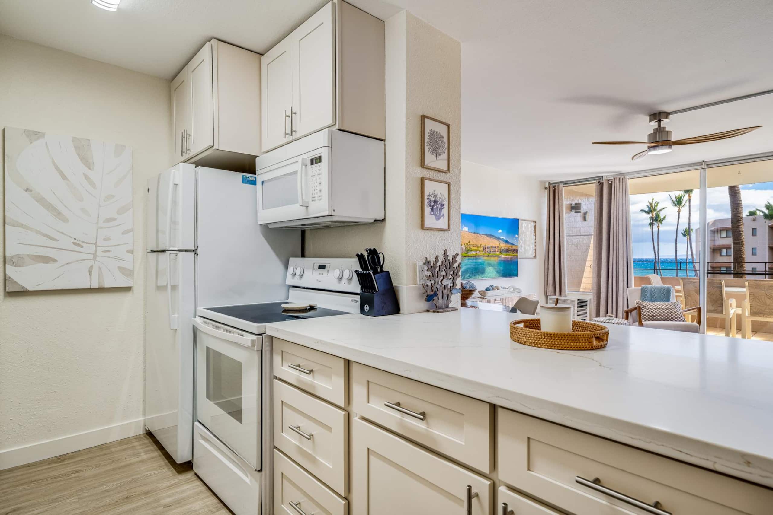 Oceanfront with Gorgeous Views! - Image 5
