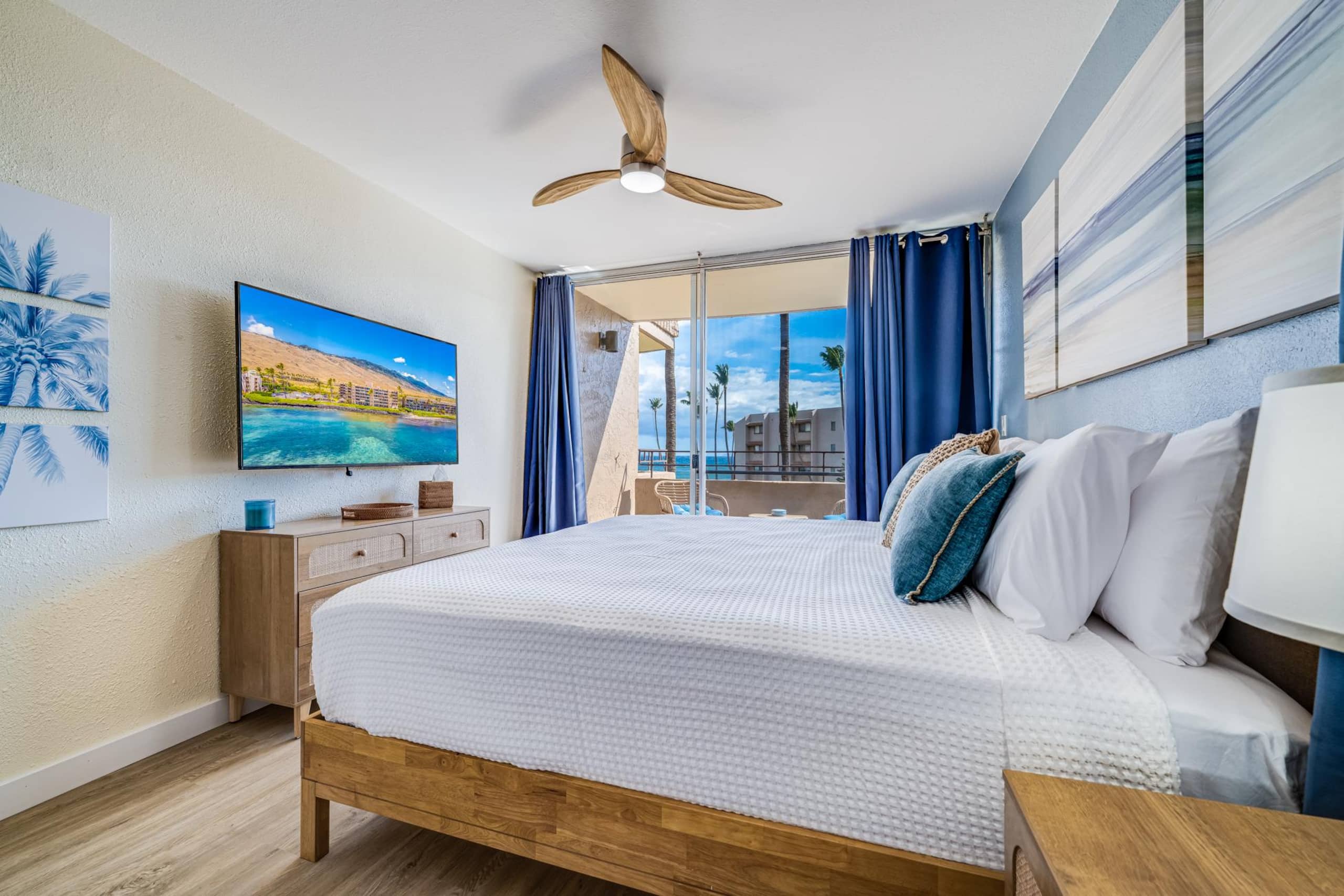 Oceanfront with Gorgeous Views! - Image 4