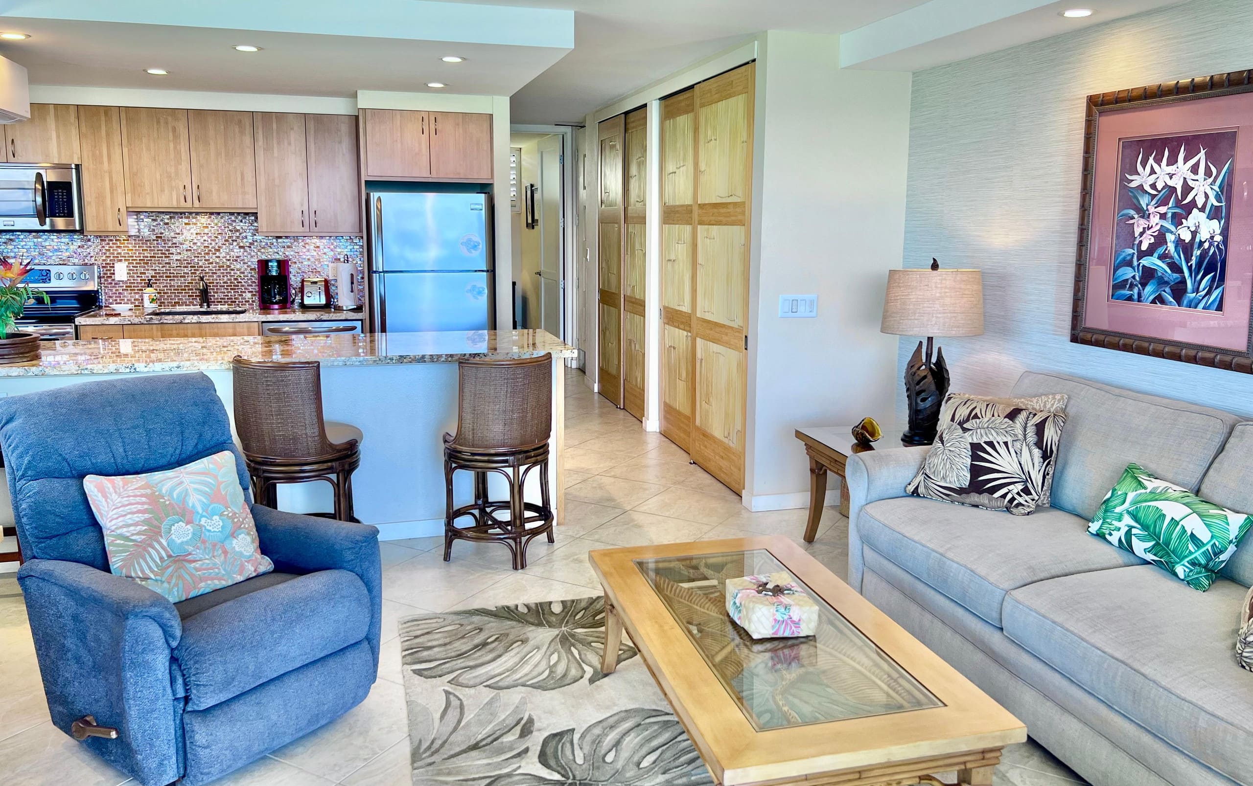 Condo in Lahaina · ★4.91 · 1 bedroom · 2 beds · 1 private bath - Image 13