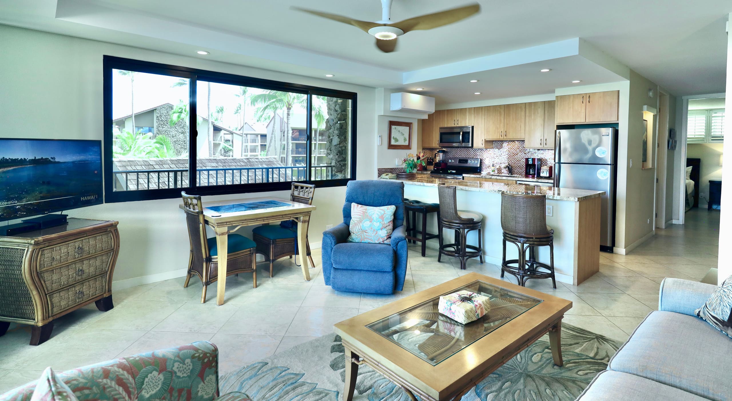 Condo in Lahaina · ★4.91 · 1 bedroom · 2 beds · 1 private bath - Image 6