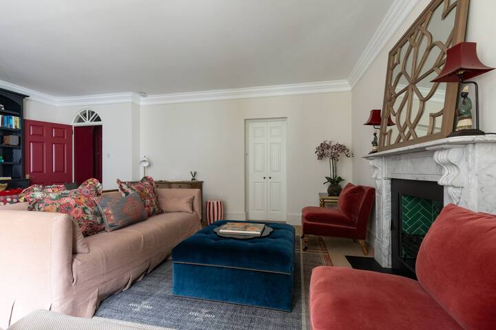 Tite Street IX by onefinestay gallery image 2