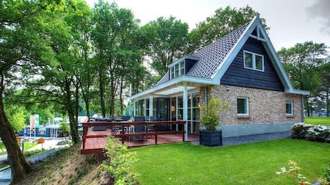 Villa Vallonné 6 | EuroParcs Maasduinen