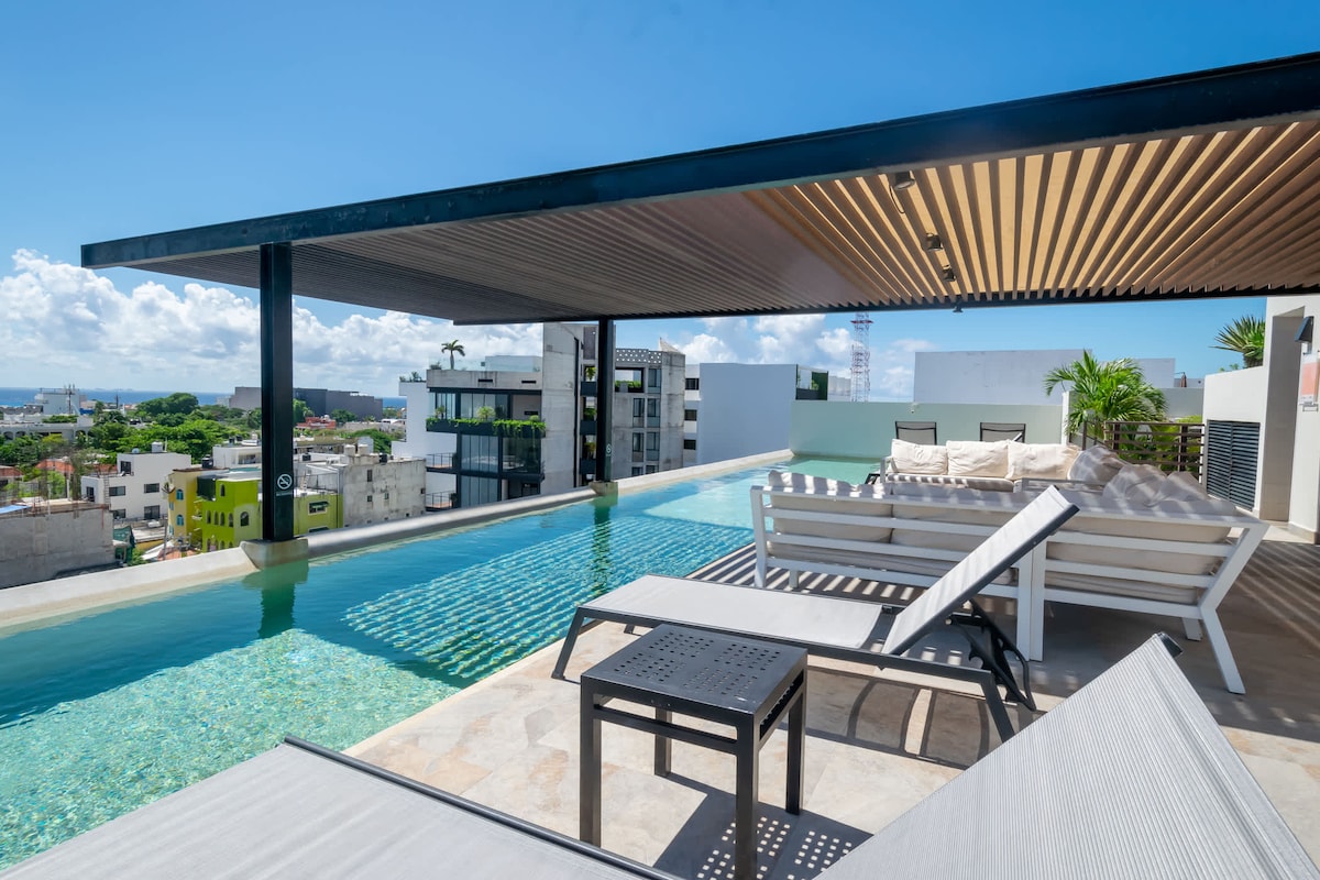 Picture of Oceanview Rooftop Pool, Balcony, 5 Blocks to Beach - Condominiums for ...