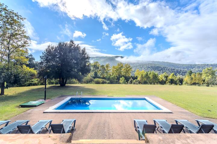 Can Mestrehumà gallery image 2