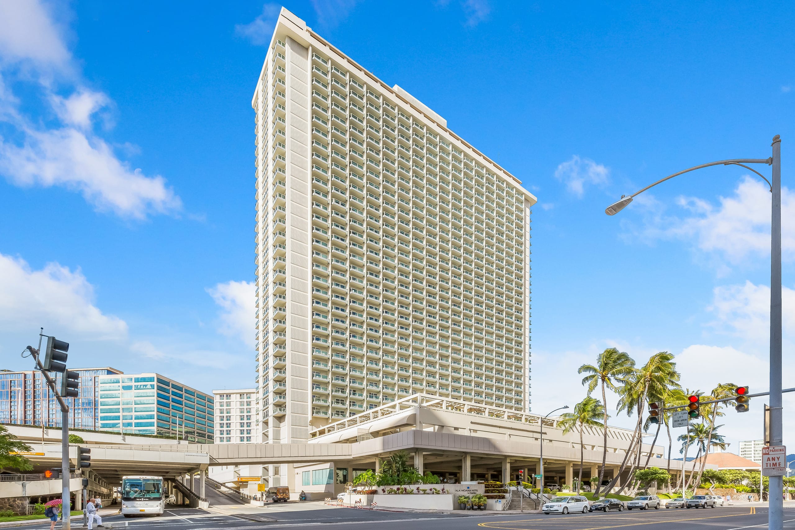 Hotel in Honolulu · ★4.33 · Studio · 2 beds · 1 shared bath - Image 28