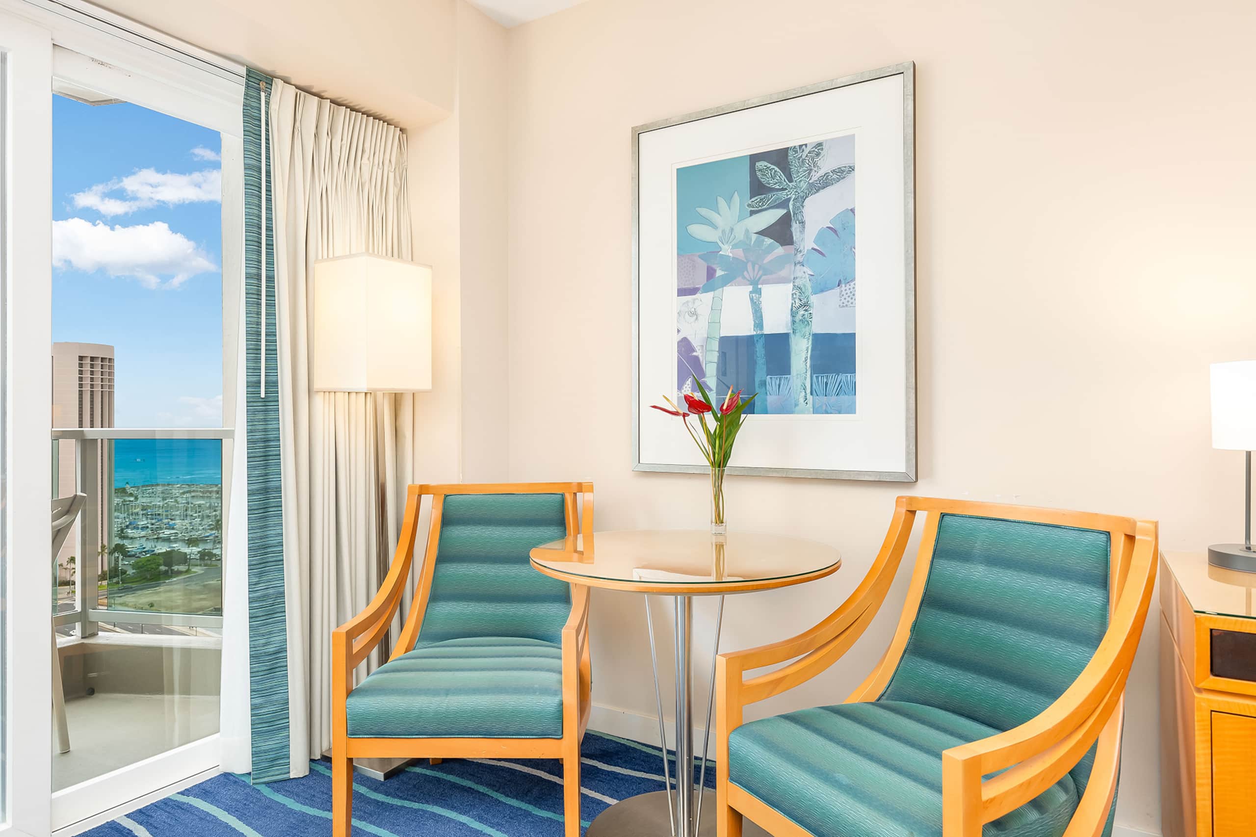Hotel in Honolulu · ★4.33 · Studio · 2 beds · 1 shared bath - Image 8