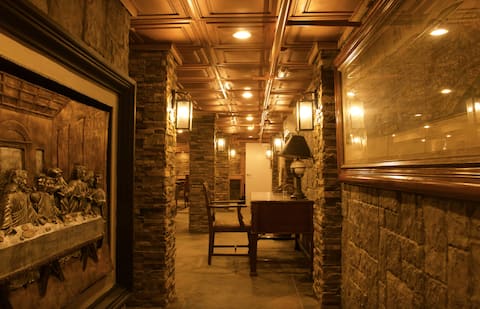 Architectural Escape Minutes from Fallingwater