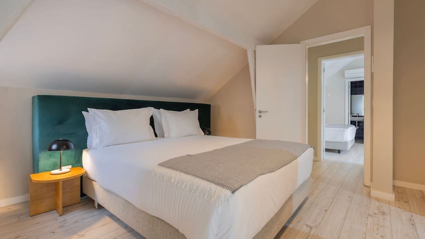 Carmo 43 | Apartment 403 gallery image 4