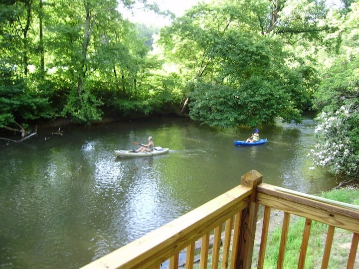 Top 13 PetFriendly Cabin Rentals In Ellijay, Updated 2024