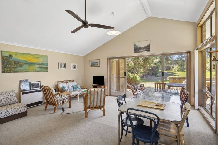 Roadknight on Eleventh gallery image 3