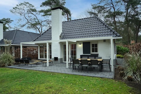 Villa Hot Tub 8 | EuroParcs Beekbergen