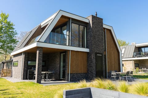 Dike Villa 12 | EuroParcs Zuiderzee