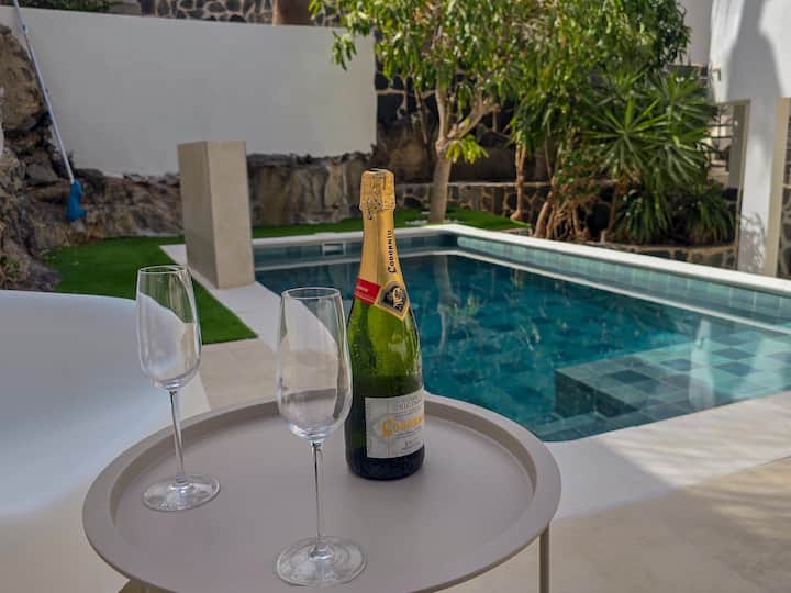 Villa 2 Chambres, Piscine Privée Garage Wi-fi - Tenerife
