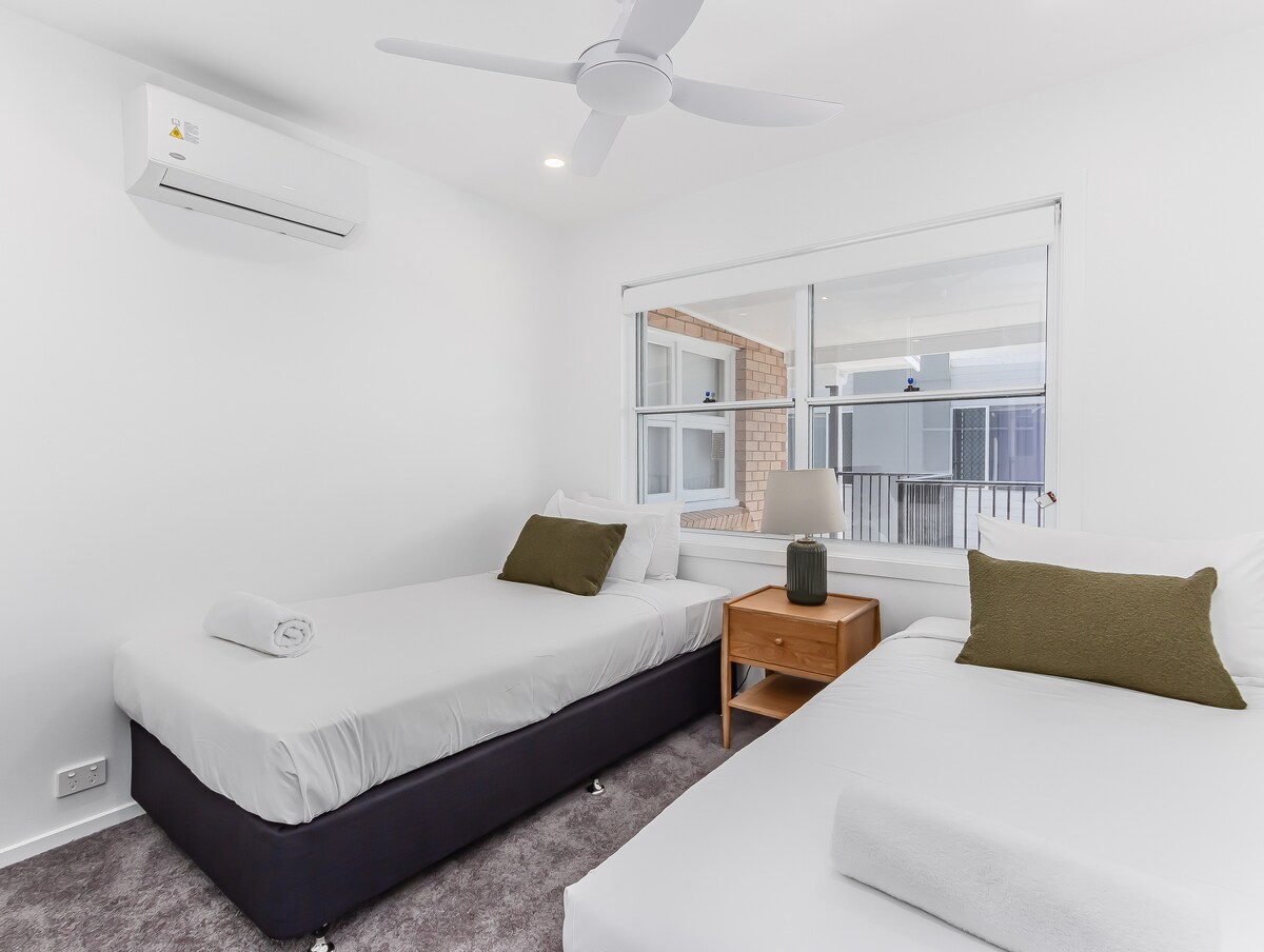 Svaka je spavaća soba ukrašena plišanom posteljinom