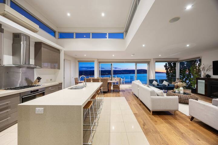 The Lookout gallery image 2