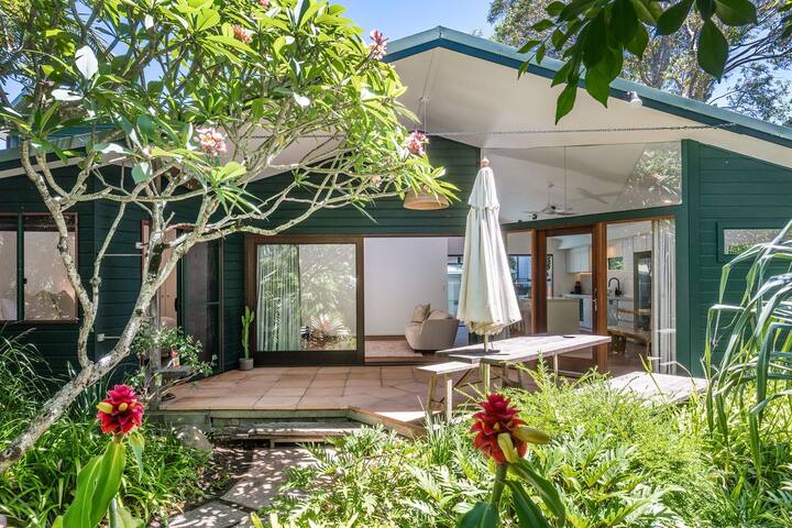 East Coast Escapes | Green Dragon gallery image 4