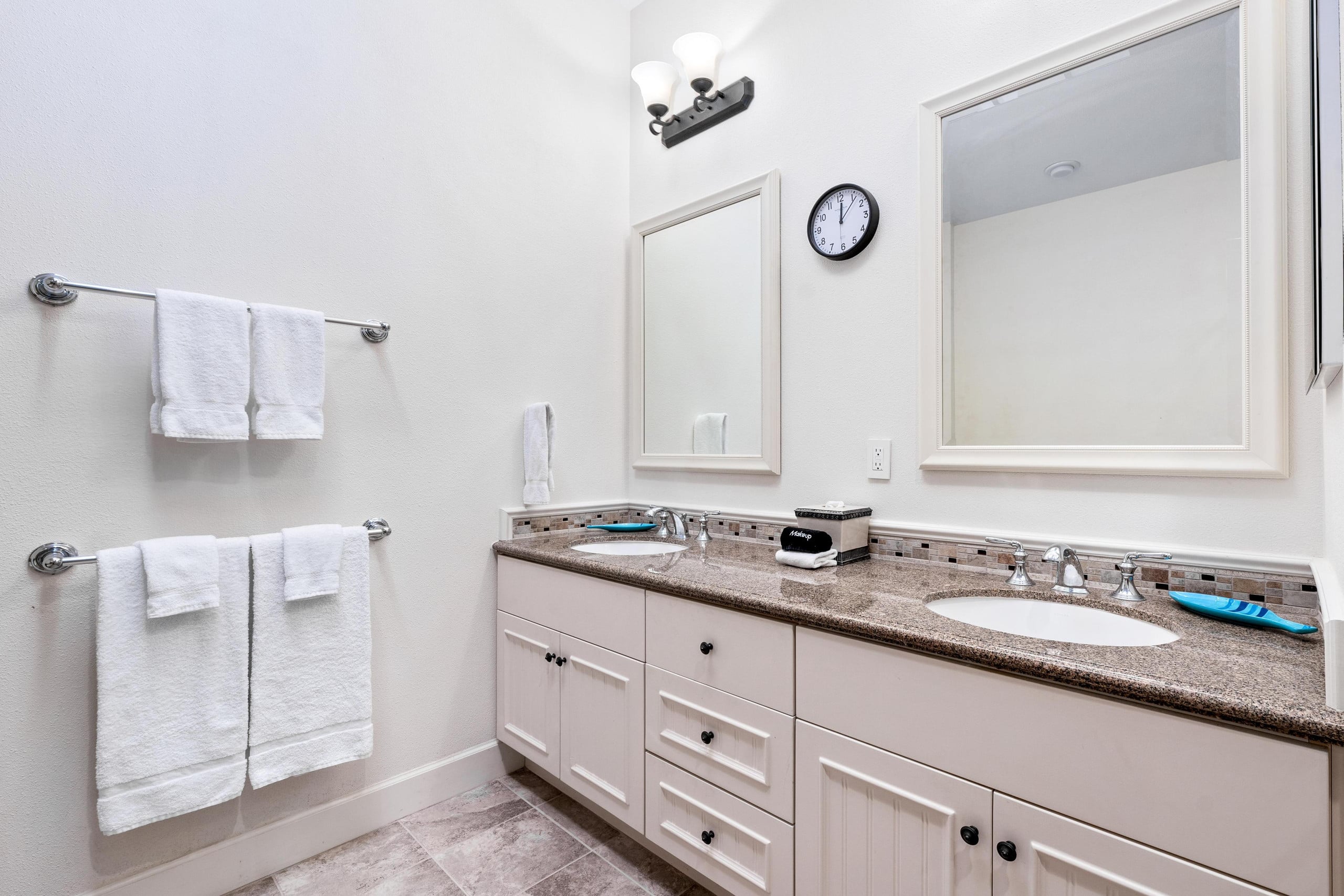 Townhouse in Waimea · ★5.0 · 3 bedrooms · 5 beds · 2.5 shared baths - Image 22