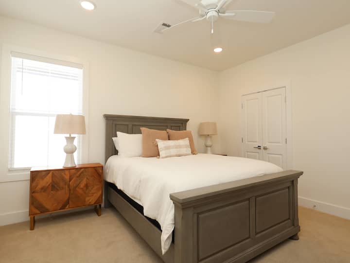 საძინებელი 4