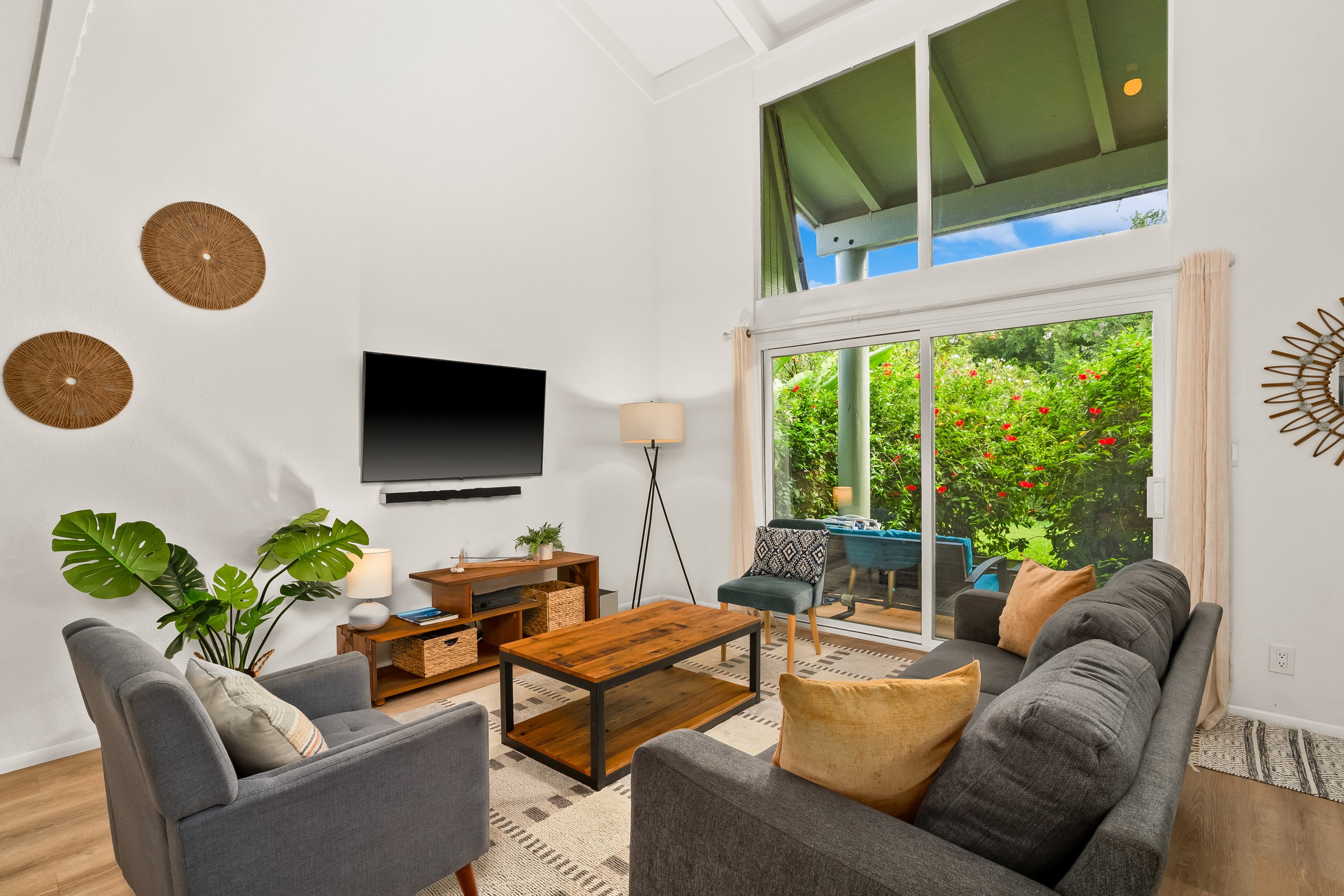 Condo in Princeville · ★4.76 · 2 bedrooms · 3 beds · 2 shared baths - Image 5