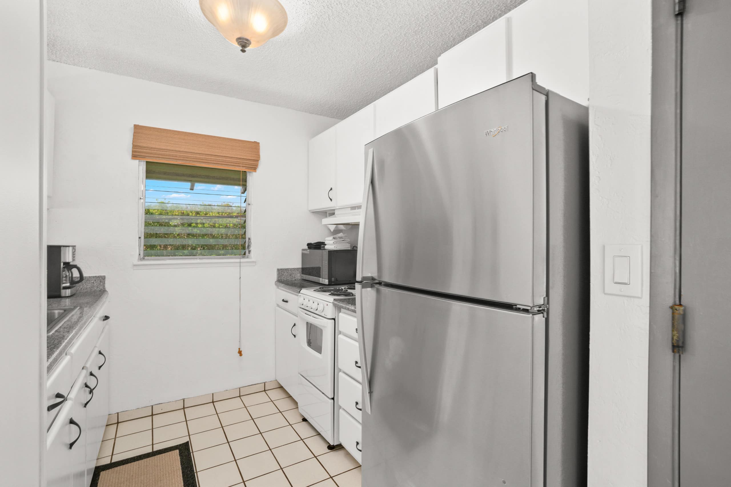 Condo in Kapaa · ★4.76 · 1 bedroom · 2 beds · 1 shared bath - Image 13