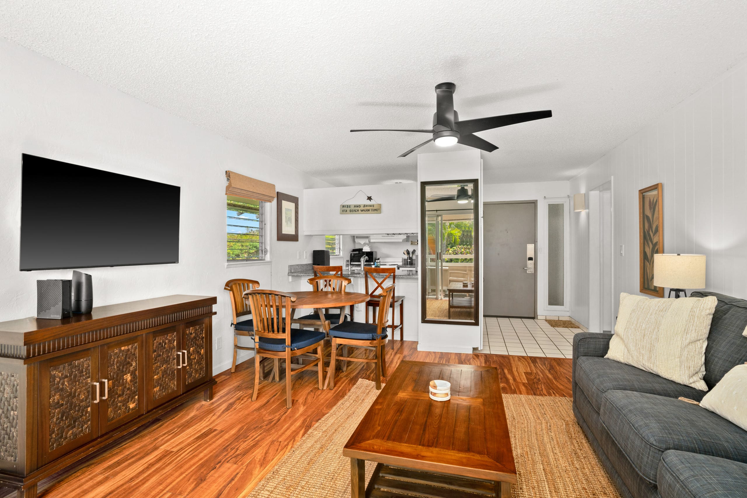 Condo in Kapaa · ★4.76 · 1 bedroom · 2 beds · 1 shared bath - Image 4