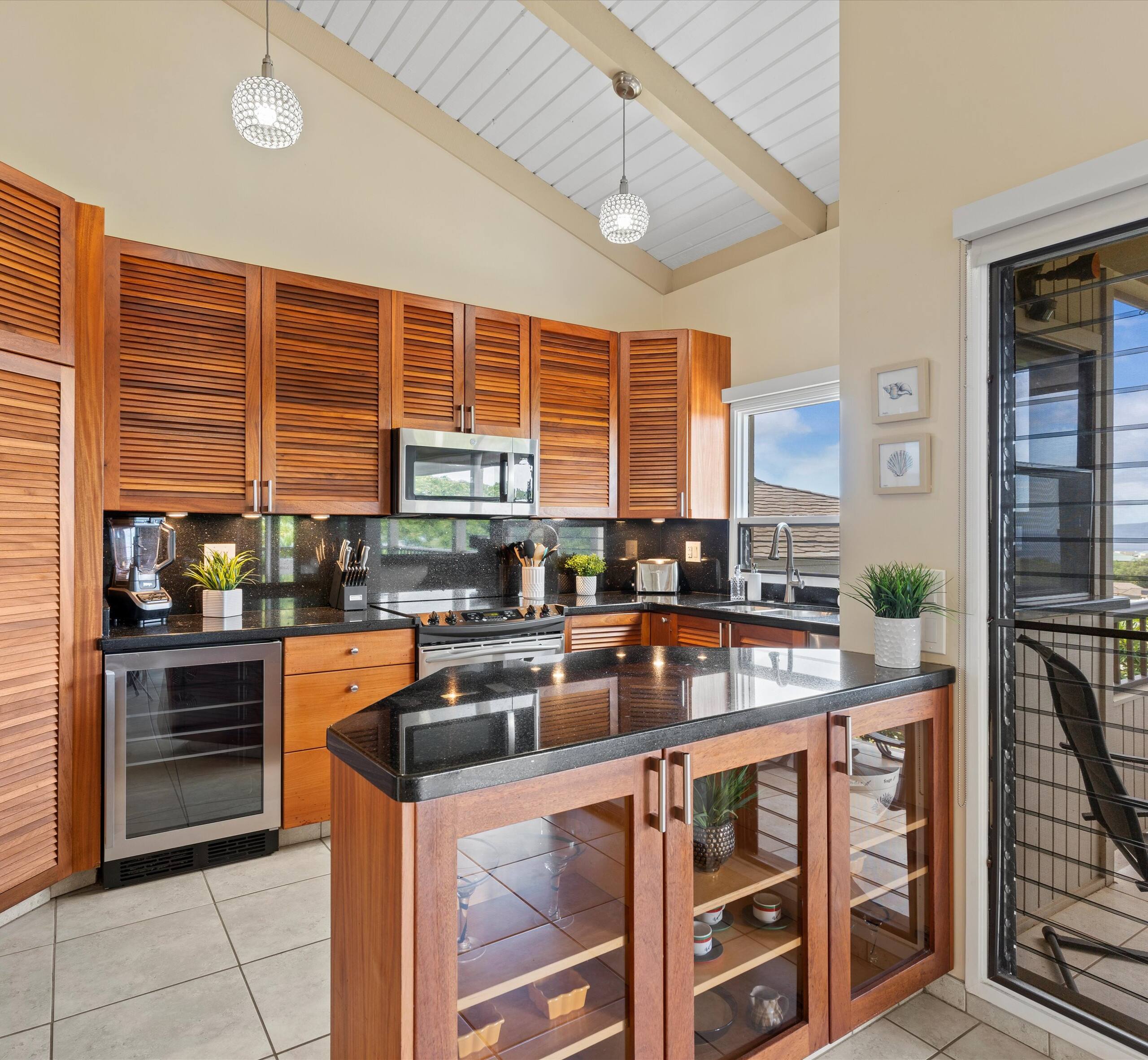 Condo in Kihei · ★4.43 · 2 bedrooms · 3 beds · 2 shared baths - Image 23