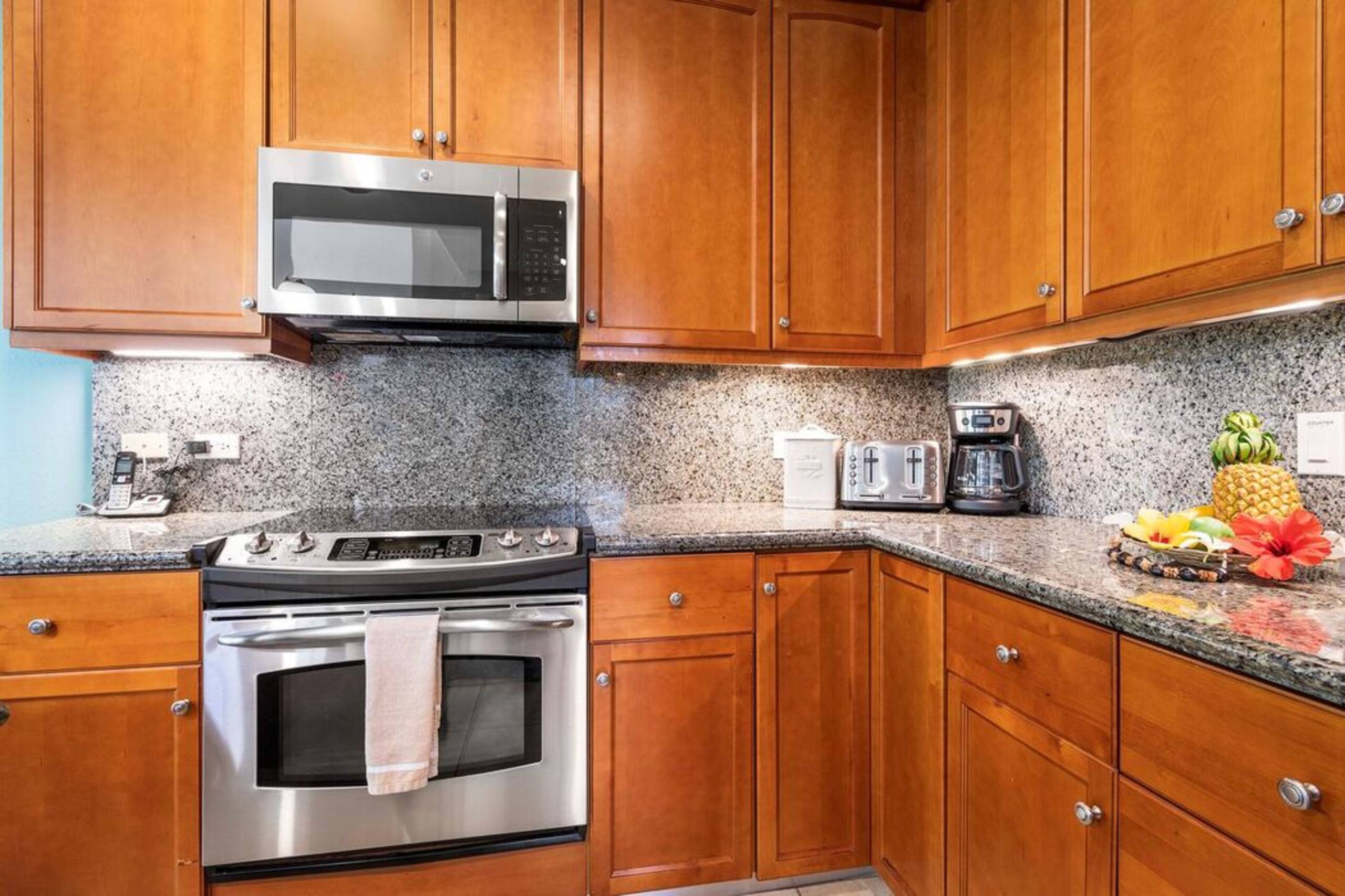 Townhouse in Waimea · ★4.75 · 2 bedrooms · 3 beds · 2 baths - Image 4