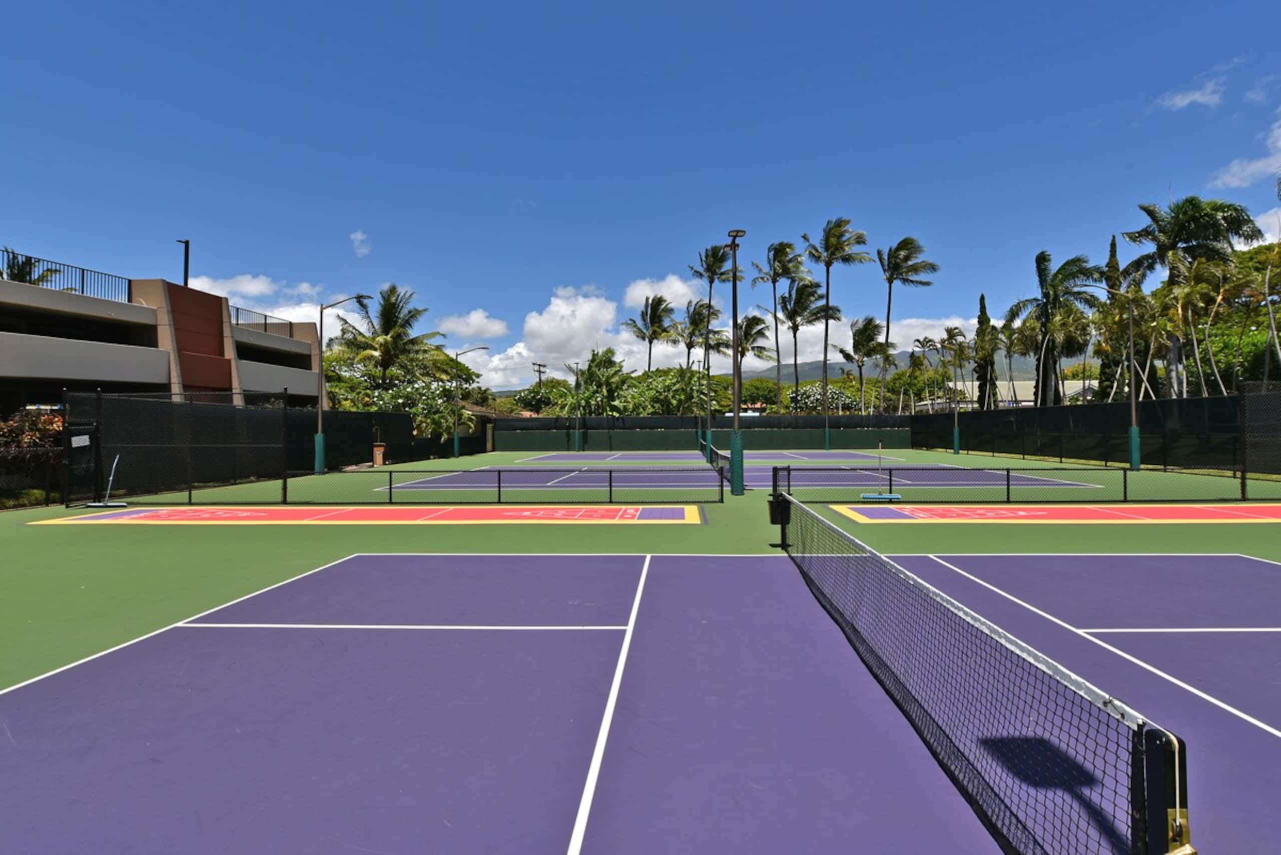 Condo in Lahaina · ★4.9 · 1 bedroom · 2 beds · 1 shared bath - Image 30