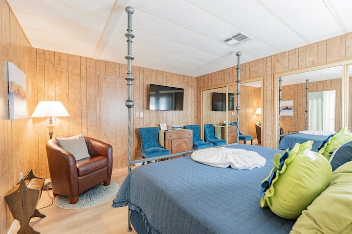 Dormitorio principal con dos armarios