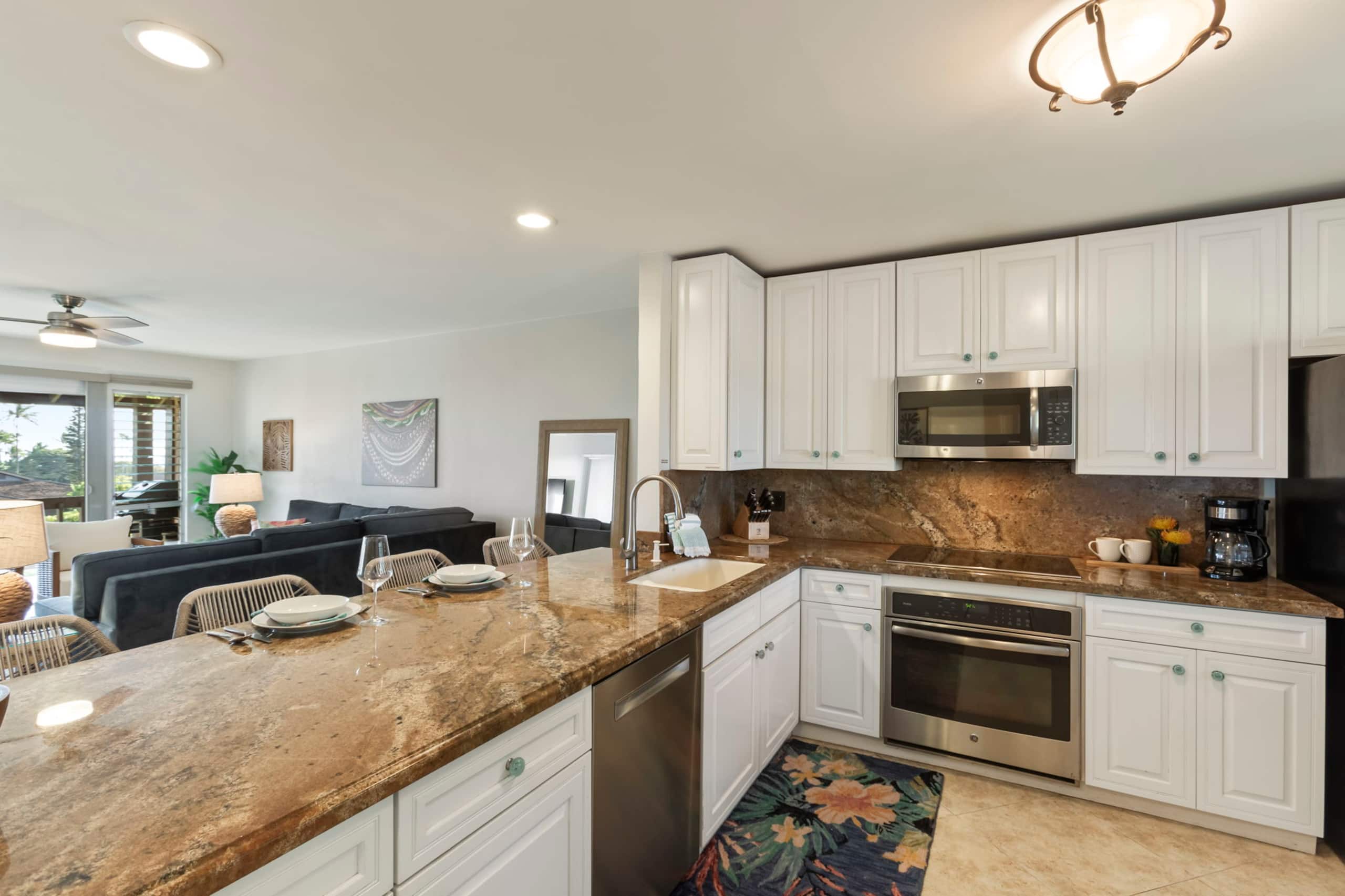 Beautiful Condo Great Special Rates! AC! - Image 16
