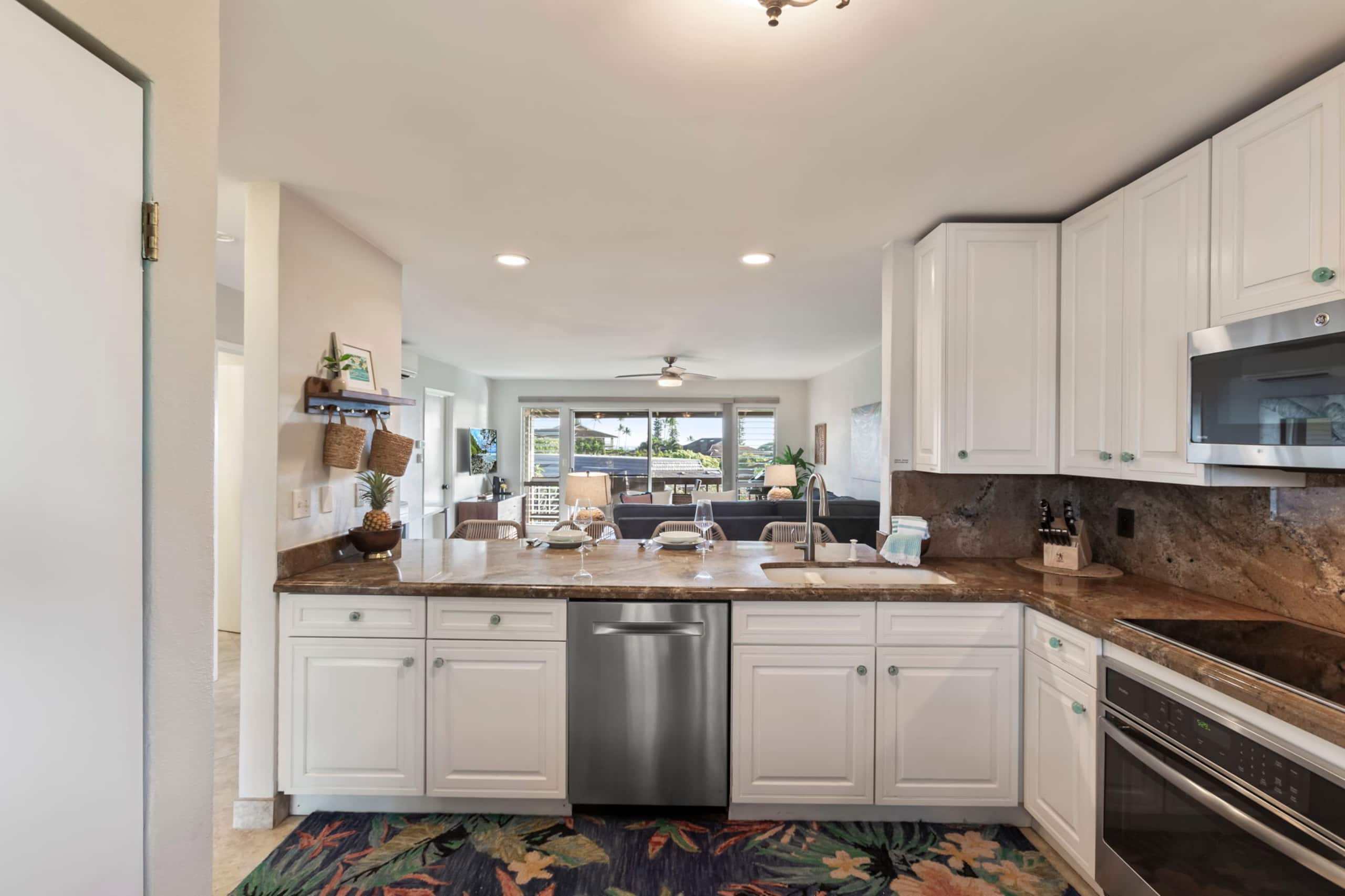 Beautiful Condo Great Special Rates! AC! - Image 15