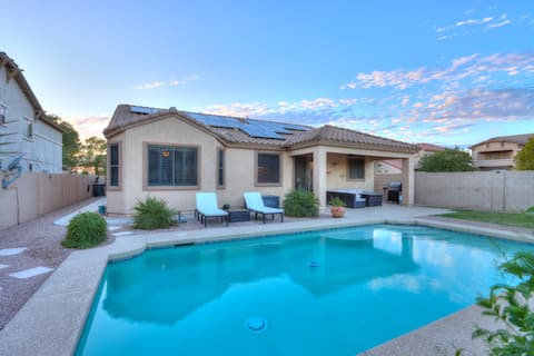 Playground, BBQ, Heated Pool, Pet friendly