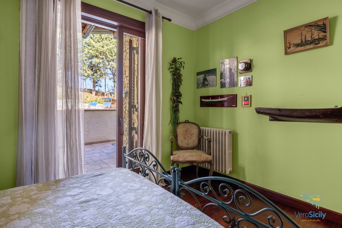 Спална соба 1