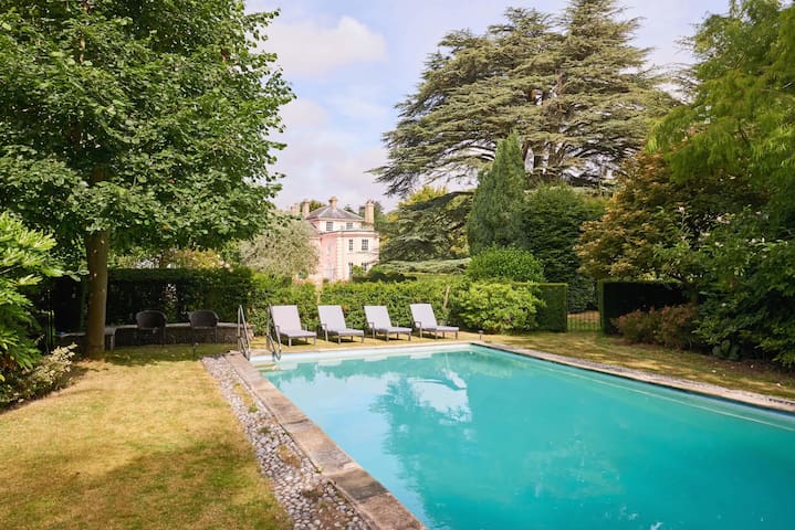 Curated Property managed Airbnb listing 2